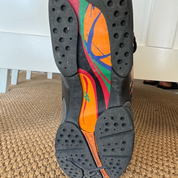 Jordan 8s Retro Tinker air raid - Picture 4 of 6